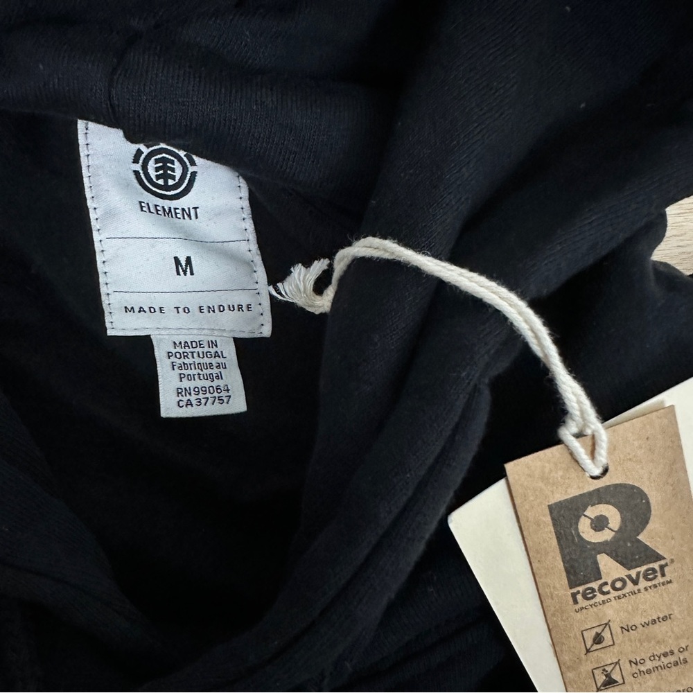 Element Black Hoodie with Mushroom Graphic NWT - Picture 2 of 7